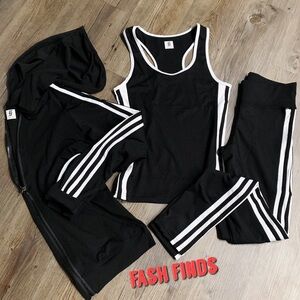 3 pc Jogging set - Strip Addidas Like